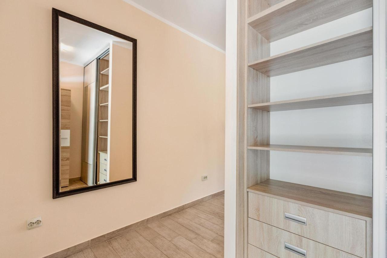 Muo Sea Front Apartments Kotor Dış mekan fotoğraf