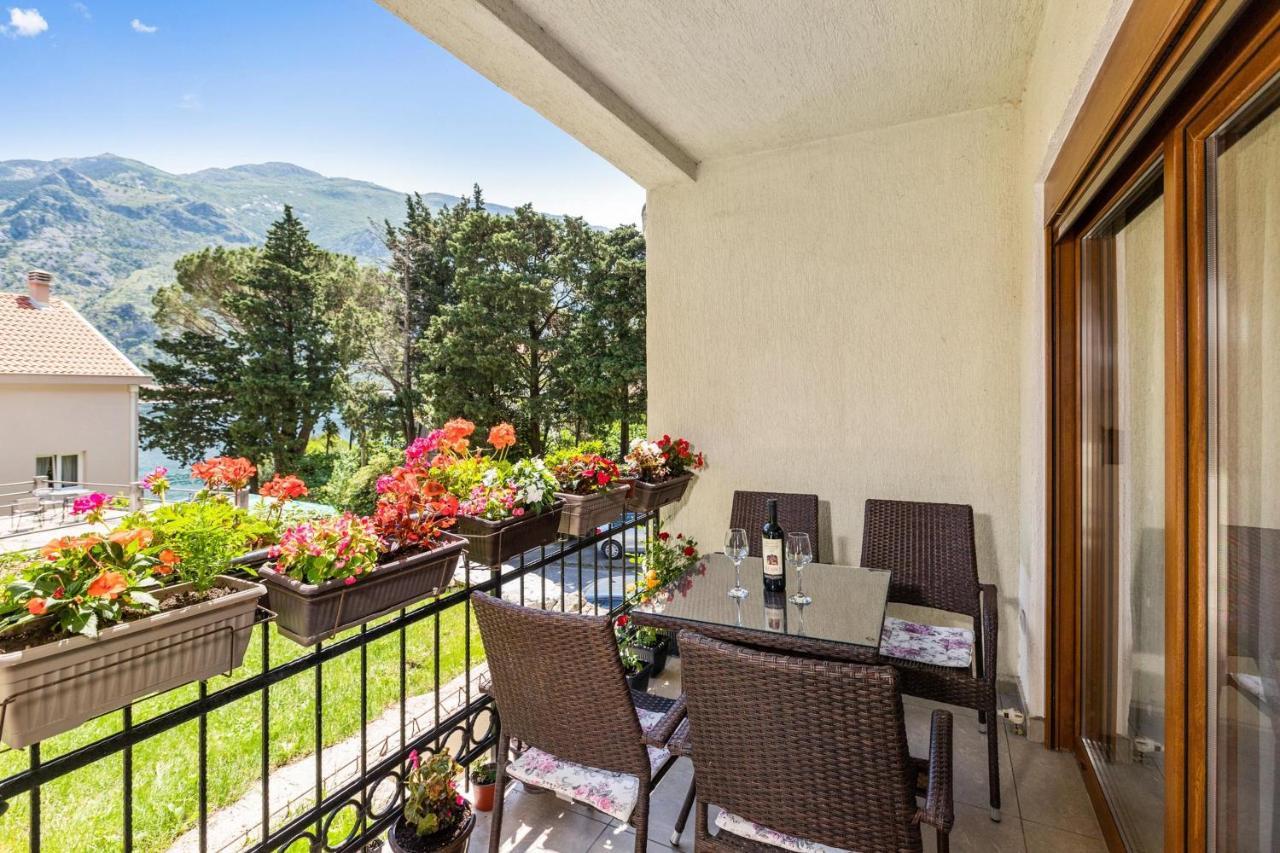 Muo Sea Front Apartments Kotor Dış mekan fotoğraf