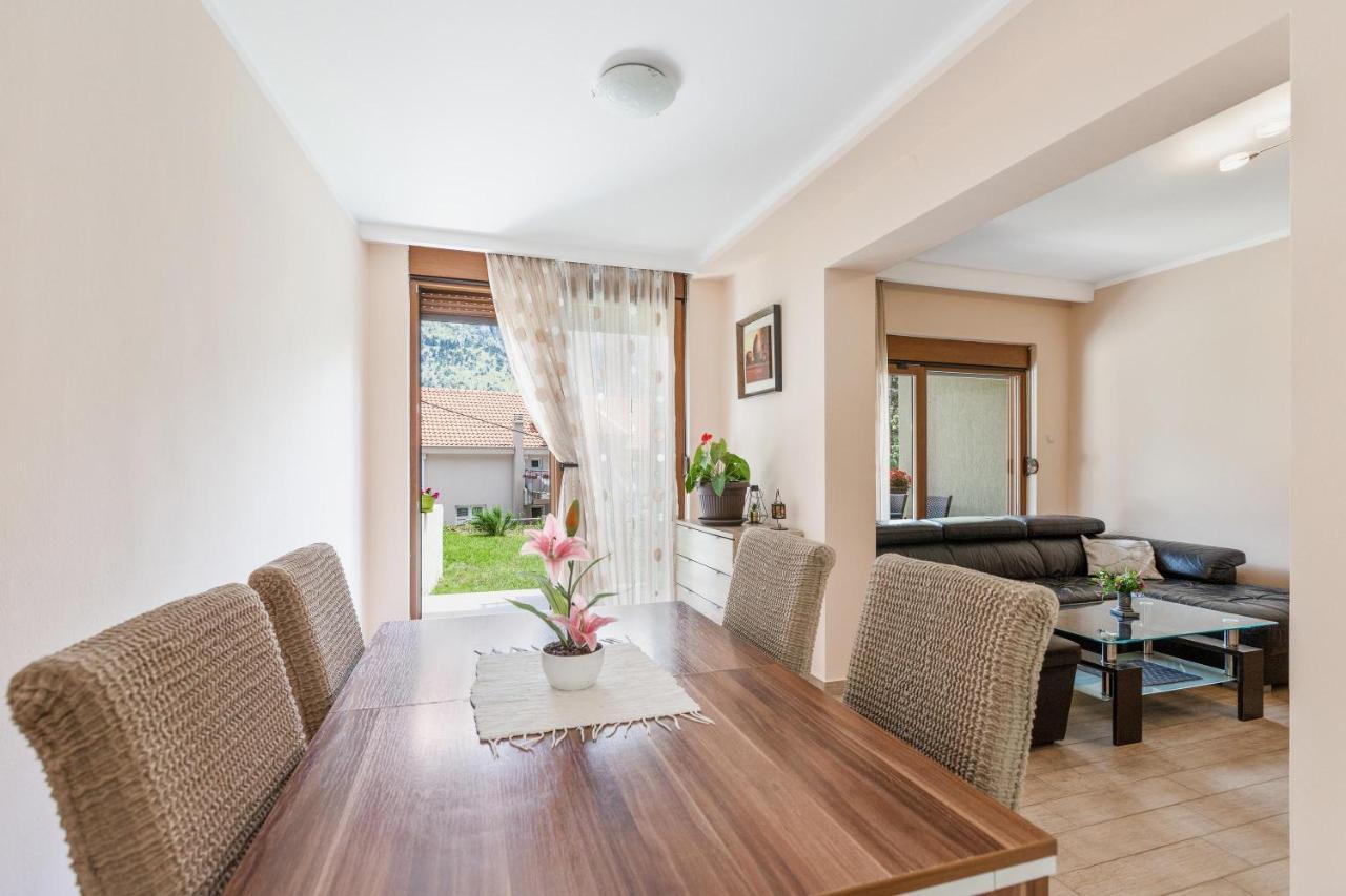 Muo Sea Front Apartments Kotor Dış mekan fotoğraf
