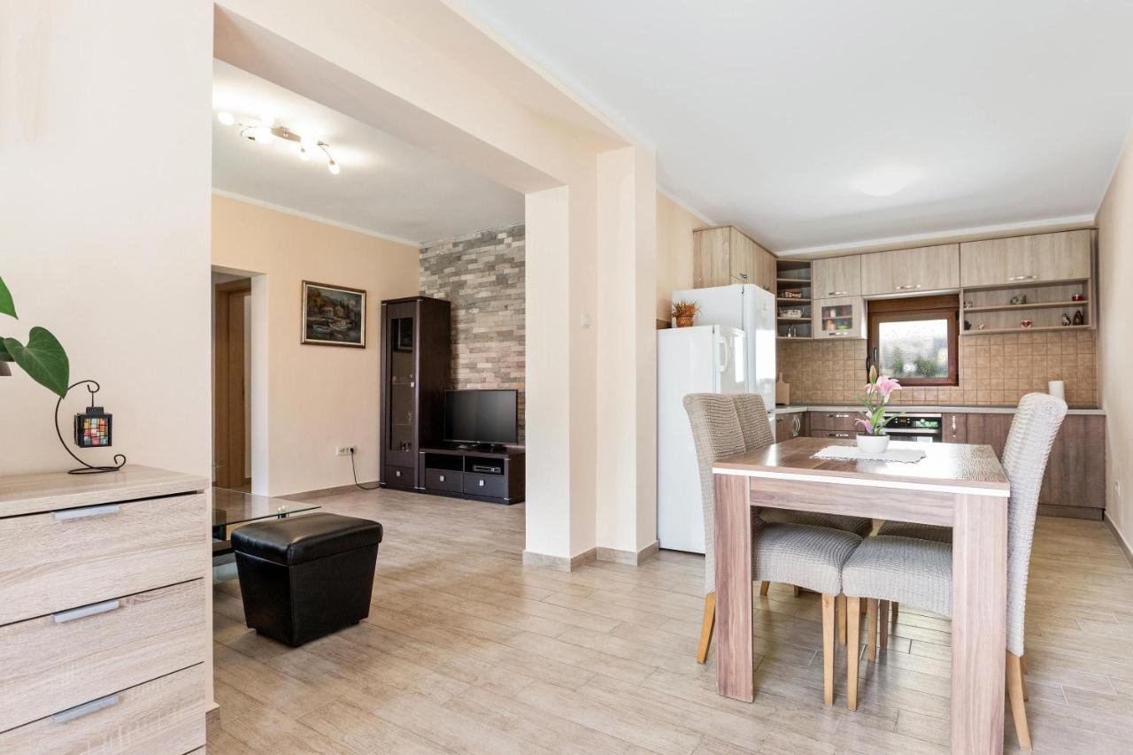 Muo Sea Front Apartments Kotor Dış mekan fotoğraf