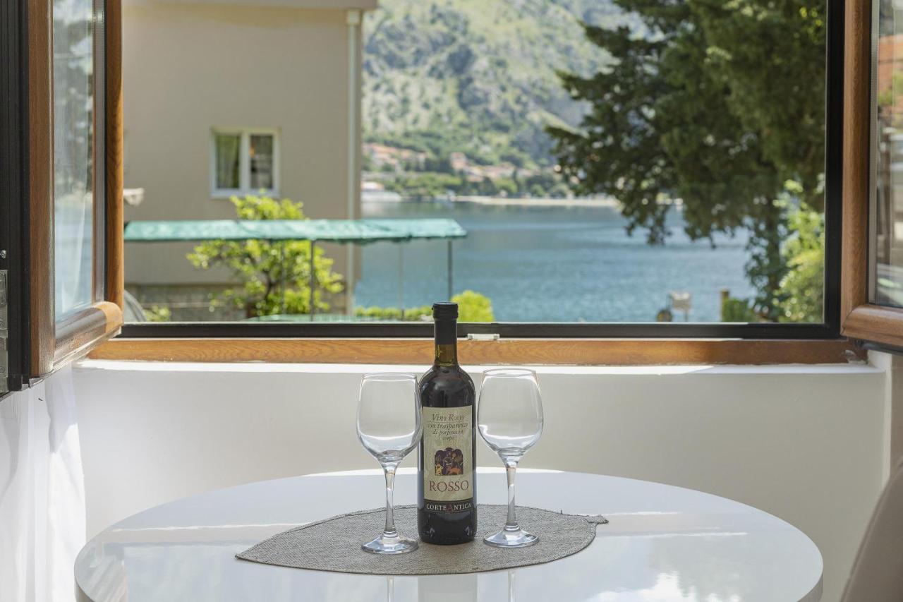 Muo Sea Front Apartments Kotor Dış mekan fotoğraf